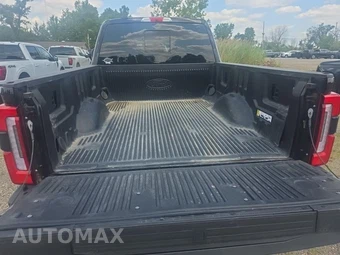 2025 Ford Super Duty F-250 Platinum Crew Cab Medium Bed - miniatura 20