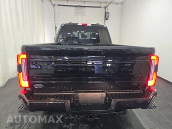 2025 Ford Super Duty F-250 Platinum Crew Cab Medium Bed - miniatura 5