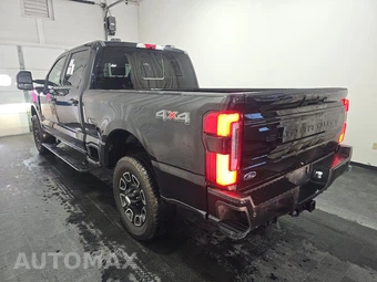 2025 Ford Super Duty F-250 Platinum Crew Cab Medium Bed - miniatura 6
