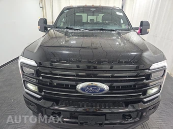 2025 Ford Super Duty F-250 Platinum Crew Cab Medium Bed - miniatura 2