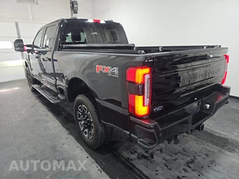 2025 Ford Super Duty F-250 Platinum Crew Cab Medium Bed - miniatura 6