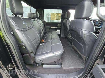 2025 Ford Super Duty F-250 Platinum Crew Cab Medium Bed - miniatura 17