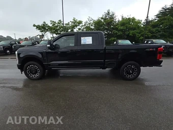 2025 Ford Super Duty F-250 Platinum Crew Cab Medium Bed - miniatura 3