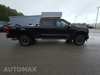 2025 Ford Super Duty F-250 Platinum Crew Cab Medium Bed - miniatura 5