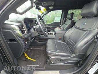 2025 Ford Super Duty F-250 Platinum Crew Cab Medium Bed - miniatura 7
