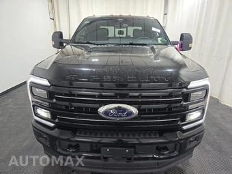 2025 Ford Super Duty F-250 Platinum Crew Cab Medium Bed - miniatura 2