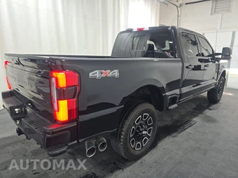 2025 Ford Super Duty F-250 Platinum Crew Cab Medium Bed - miniatura 4