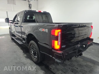 2025 Ford Super Duty F-250 Platinum Crew Cab Medium Bed - miniatura 6