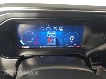 2025 Ford Super Duty F-250 Platinum Crew Cab Medium Bed - miniatura 12