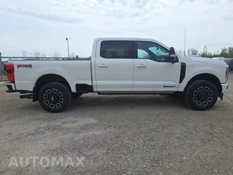 2025 Ford Super Duty F-250 Platinum Crew Cab Medium Bed - miniatura 5