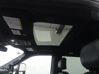 2025 Ford Super Duty F-250 Platinum Crew Cab Medium Bed - miniatura 17