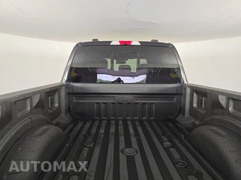 2025 Ford Super Duty F-250 Platinum Crew Cab Medium Bed - miniatura 16