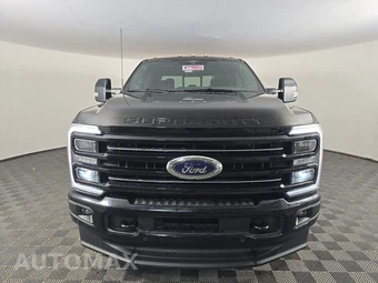 2025 Ford Super Duty F-250 Platinum Crew Cab Medium Bed - miniatura 2