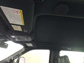 2025 Ford Super Duty F-250 Platinum Crew Cab Medium Bed - miniatura 17