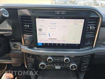 2025 Ford Super Duty F-250 Platinum Crew Cab Medium Bed - miniatura 10
