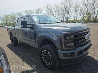 2025 Ford Super Duty F-250 Platinum Crew Cab Medium Bed - miniatura 4