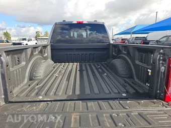 2025 Ford Super Duty F-250 Platinum Crew Cab Medium Bed - miniatura 17