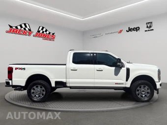 2025 Ford Super Duty F-250 Platinum Crew Cab Medium Bed - miniatura 12