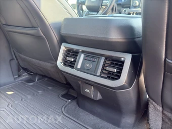 2025 Ford Super Duty F-250 Platinum Crew Cab Medium Bed - miniatura 18