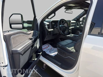2025 Ford Super Duty F-250 Platinum Crew Cab Medium Bed - miniatura 6