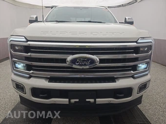 2025 Ford Super Duty F-250 Platinum Crew Cab Medium Bed - miniatura 2