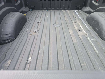 2025 Ford Super Duty F-250 Platinum Crew Cab Medium Bed - miniatura 14