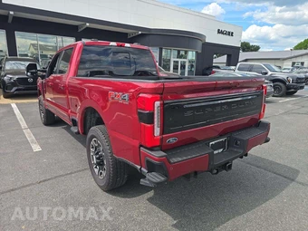 2025 Ford Super Duty F-250 Platinum Crew Cab Medium Bed - miniatura 2