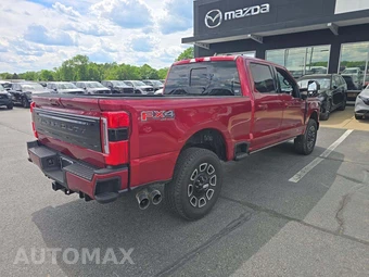 2025 Ford Super Duty F-250 Platinum Crew Cab Medium Bed - miniatura 3