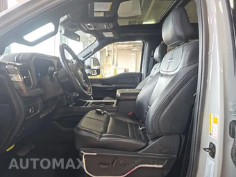 2025 Ford Super Duty F-250 Platinum Crew Cab Medium Bed - miniatura 7