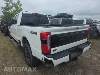 2025 Ford Super Duty F-250 Platinum Crew Cab Medium Bed - miniatura 6