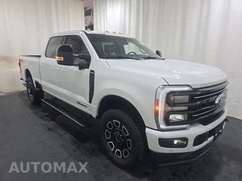 2025 Ford Super Duty F-250 Platinum Crew Cab Medium Bed - miniatura 3