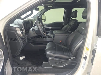 2025 Ford Super Duty F-250 Platinum Crew Cab Medium Bed - miniatura 7