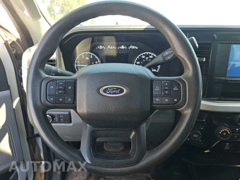 2025 Ford Super Duty F-250 XL Crew Cab Long Bed - miniatura 10