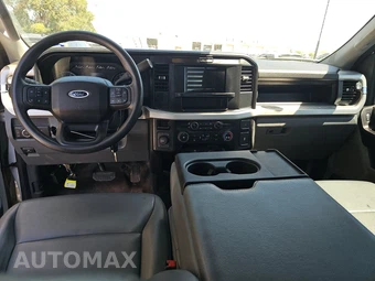 2025 Ford Super Duty F-250 XL Crew Cab Long Bed - miniatura 11