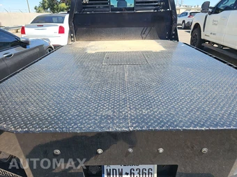 2025 Ford Super Duty F-250 XL Crew Cab Long Bed - miniatura 17