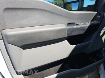 2025 Ford Super Duty F-250 XL Crew Cab Long Bed - miniatura 9