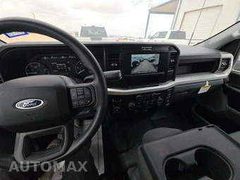 2025 Ford Super Duty F-250 XL Crew Cab Long Bed - miniatura 10