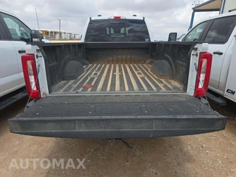 2025 Ford Super Duty F-250 XL Crew Cab Long Bed - miniatura 14