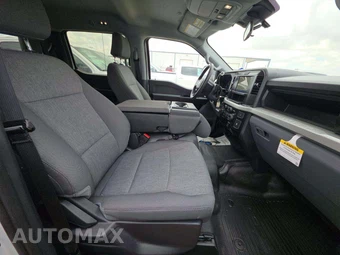 2025 Ford Super Duty F-250 XL Crew Cab Long Bed - miniatura 18