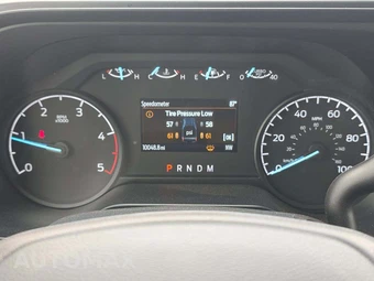 2025 Ford Super Duty F-250 XL Crew Cab Long Bed - miniatura 9