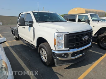 2025 Ford Super Duty F-250 XL Crew Cab Long Bed - miniatura 3