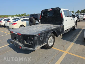 2025 Ford Super Duty F-250 XL Crew Cab Long Bed - miniatura 4