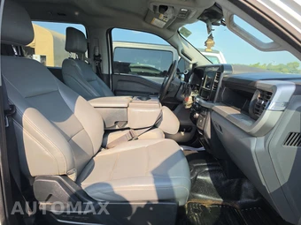 2025 Ford Super Duty F-250 XL Crew Cab Long Bed - miniatura 8