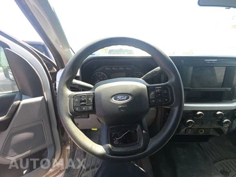 2025 Ford Super Duty F-250 XL Crew Cab Long Bed - miniatura 10