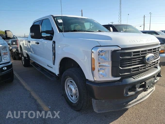 2025 Ford Super Duty F-250 XL Crew Cab Long Bed - miniatura 3