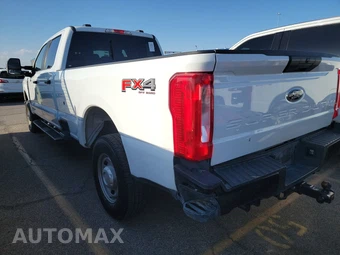 2025 Ford Super Duty F-250 XL Crew Cab Long Bed - miniatura 6