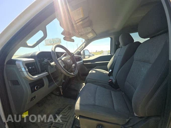 2025 Ford Super Duty F-250 XL Crew Cab Long Bed - miniatura 7