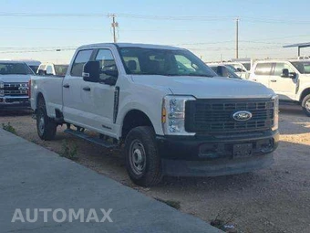 2025 Ford Super Duty F-250 XL Crew Cab Long Bed - miniatura 4