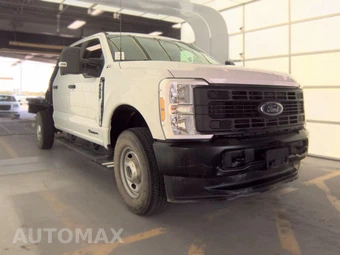 2025 Ford Super Duty F-250 XL Crew Cab Long Bed - miniatura 3