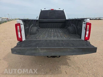 2025 Ford Super Duty F-250 XL Crew Cab Long Bed - miniatura 11